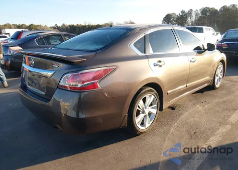2015 Nissan Altima 2.5 Sv из США, поврежденный, VIN 1N4AL3AP7FC291361